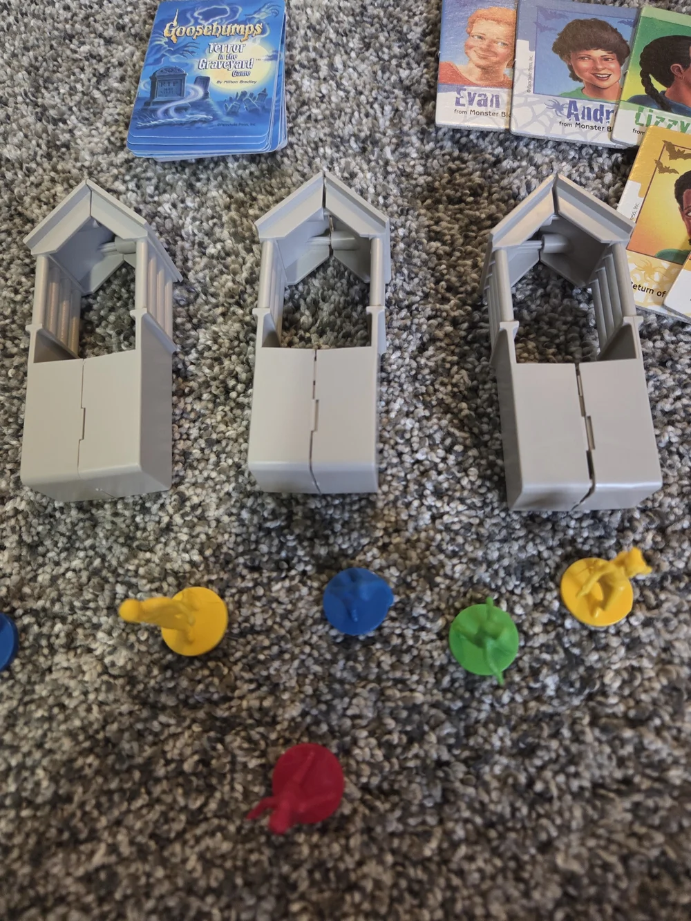 Replacement Parts Only 1995 Goosebumps Terror In the Graveyard Board Game
